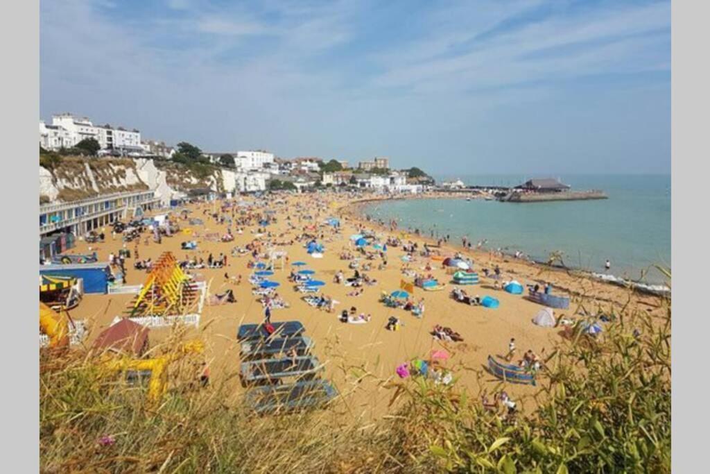 Stylish Holiday Let In Central Broadstairs Leilighet Eksteriør bilde
